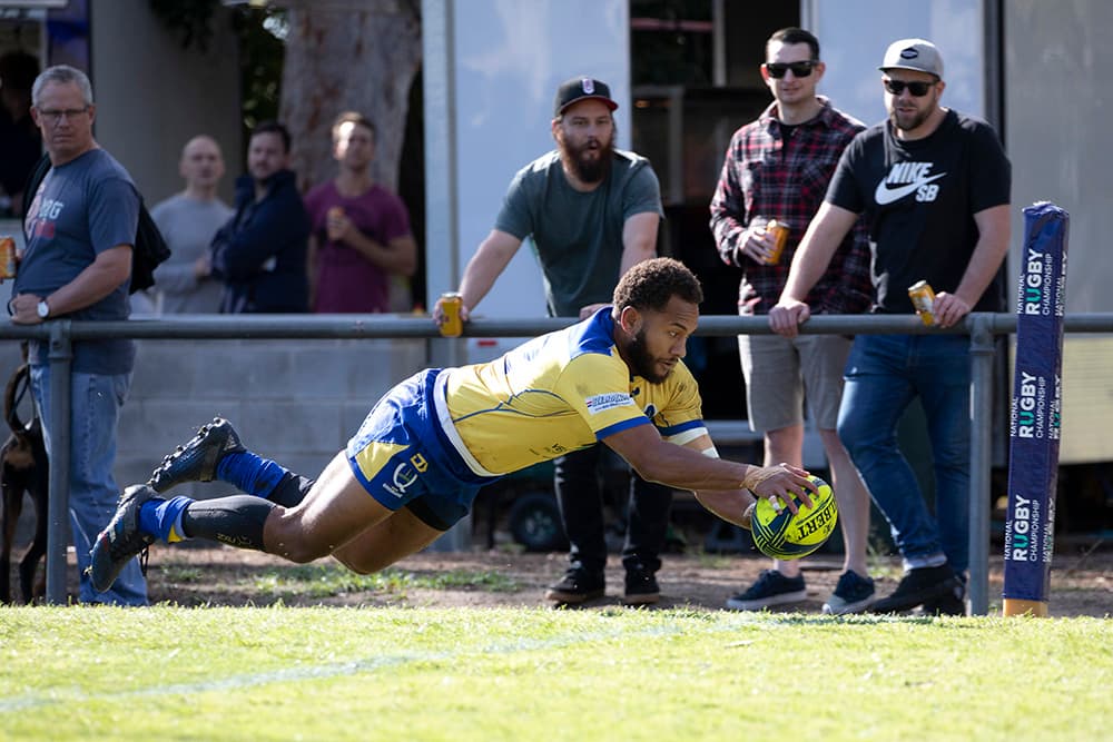 Teti Tela scores for Brisbane City. Photo: Sportography.