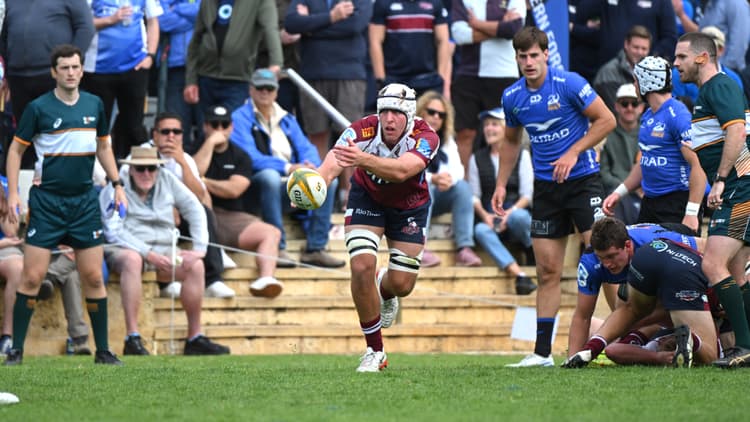 Reds lock Charlie Brosnan clears to the backline in the Super Rugby AUS match in Perth
