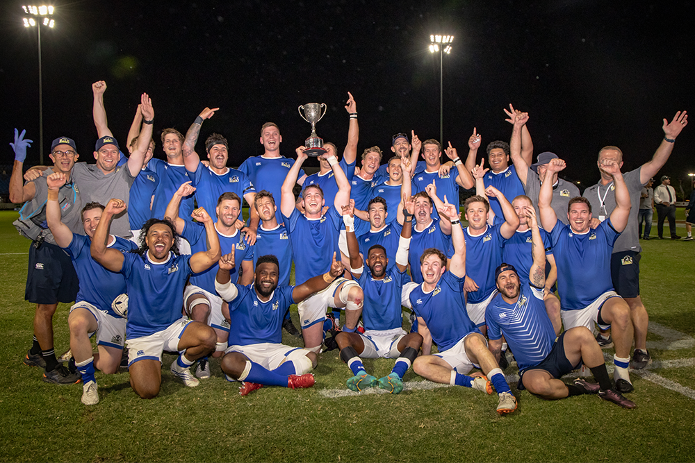 The Heelers celebrate victory over New South Wales Country. Photo: QRU Media/Brendan Hertel.